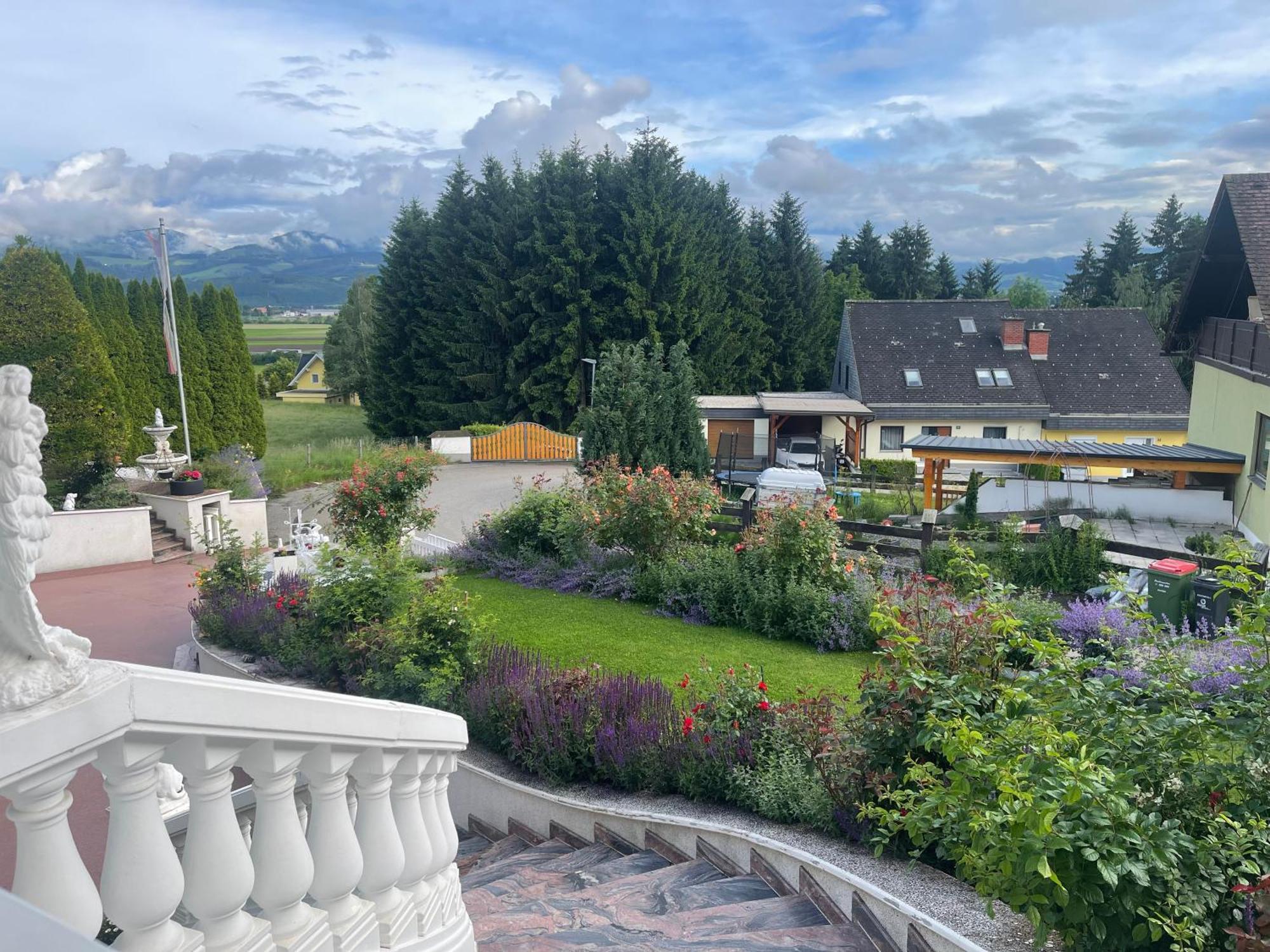 Villa Am Red Bull Ring In Spielberg Spielberg Bei Knittelfeld Exterior photo